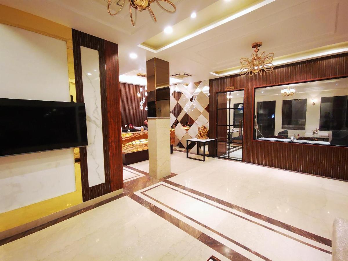 Hotel Rio Benaras Βαρανάσι Εξωτερικό φωτογραφία