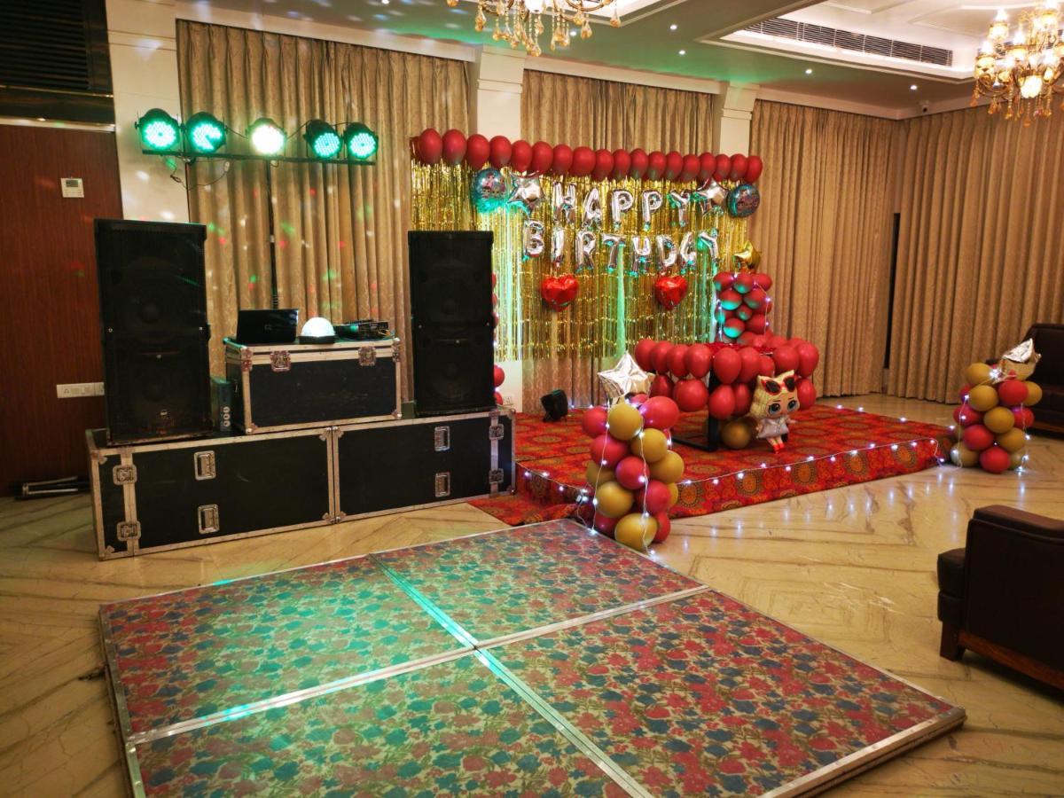 Hotel Rio Benaras Βαρανάσι Εξωτερικό φωτογραφία