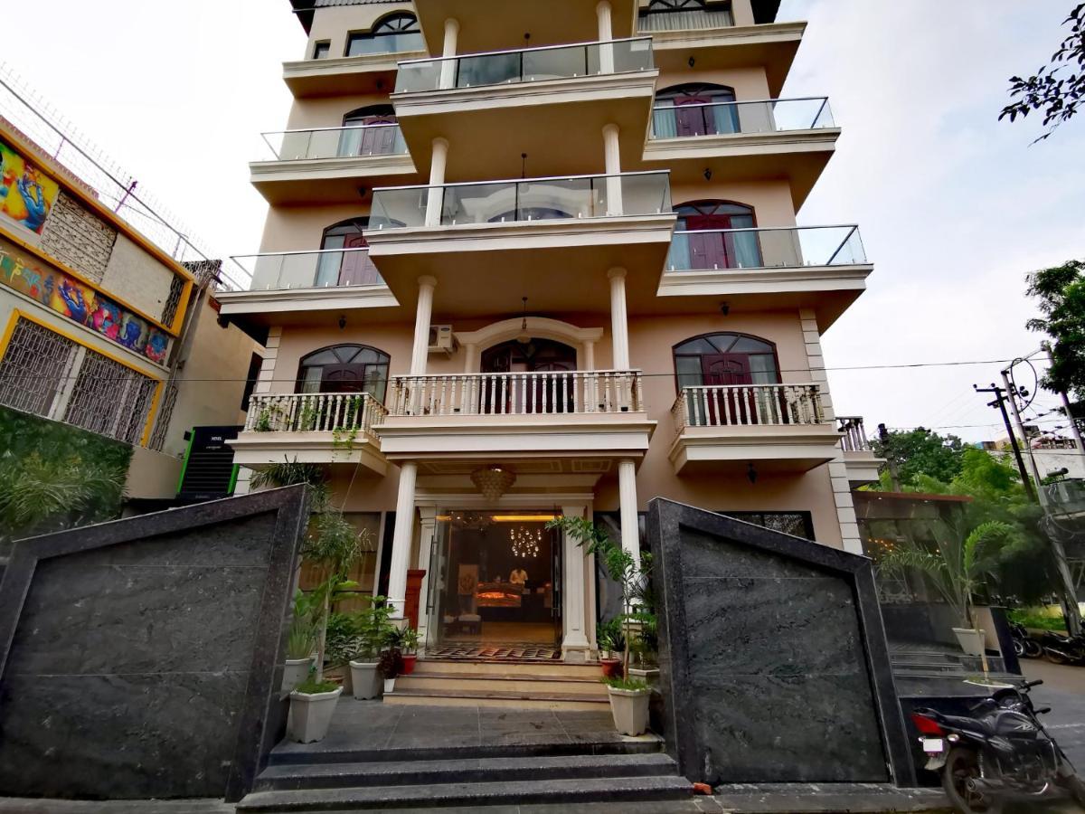 Hotel Rio Benaras Βαρανάσι Εξωτερικό φωτογραφία