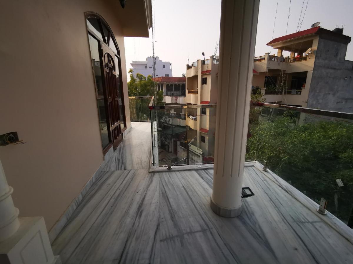 Hotel Rio Benaras Βαρανάσι Εξωτερικό φωτογραφία